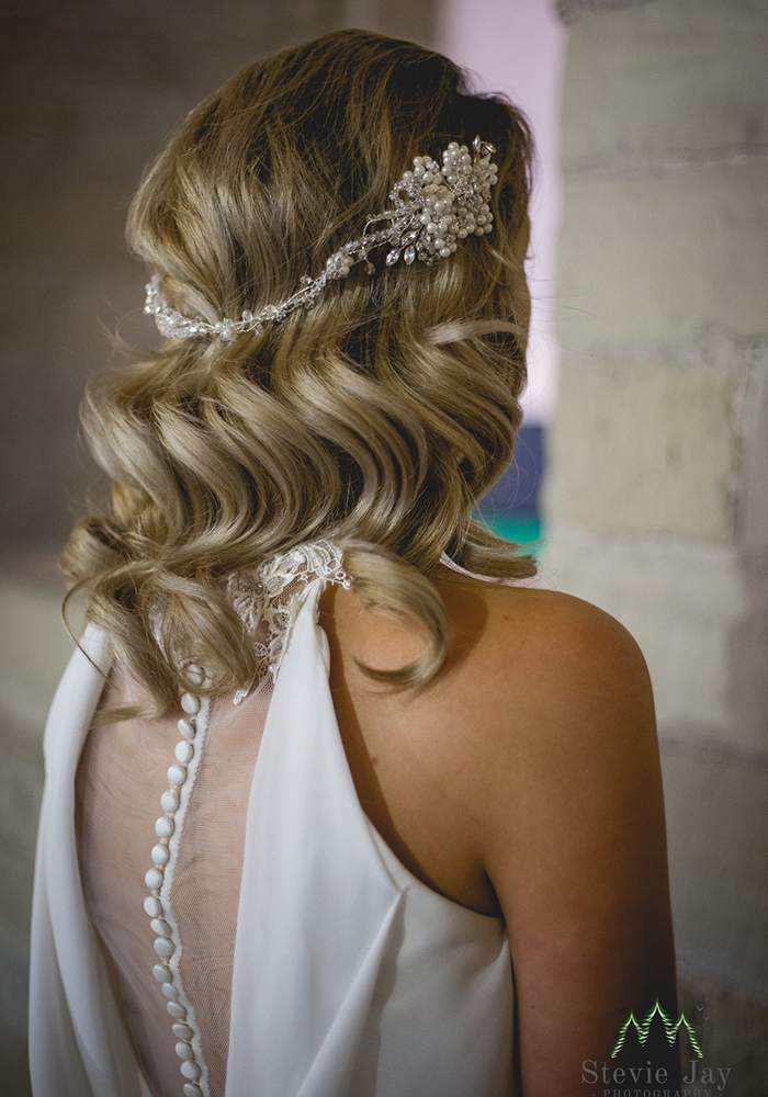 Transform your look from beautiful to bridal with this edit of the prettiest hair accessories for autumn and winter weddings this year, from The Bobby Pin.