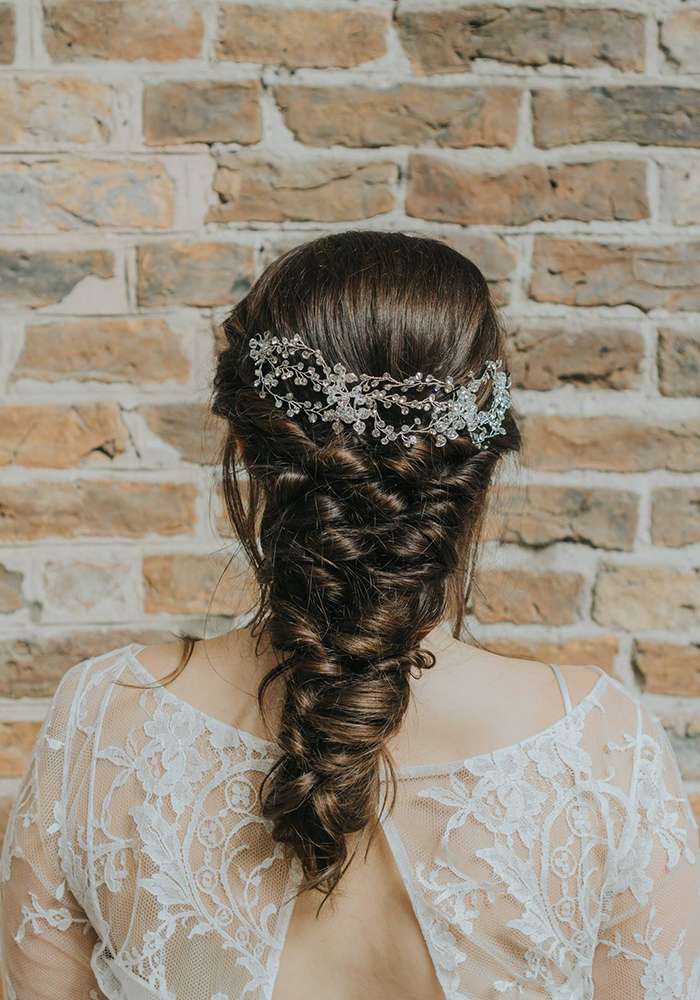 Transform your look from beautiful to bridal with this edit of the prettiest hair accessories for autumn and winter weddings this year, from The Bobby Pin.