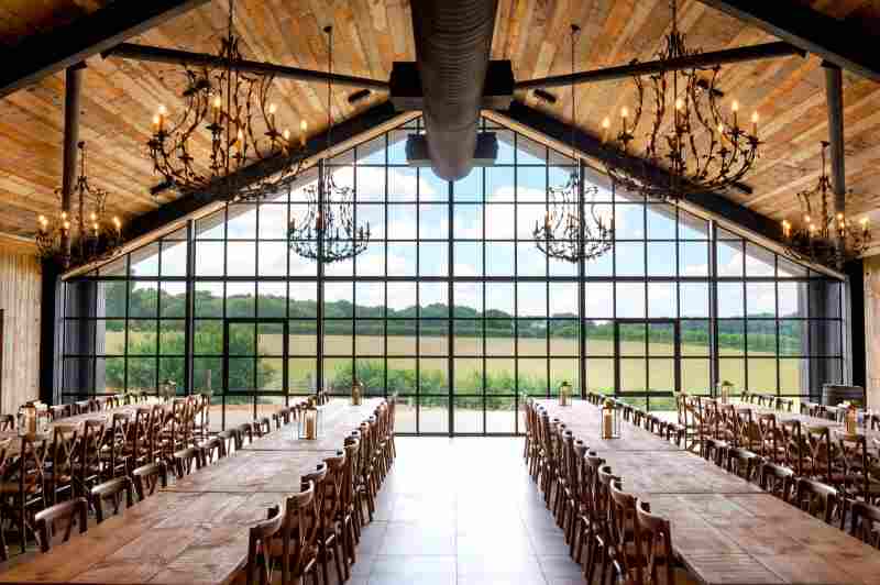 The-Barn-at-Botley-Hill-Hayley-Bray