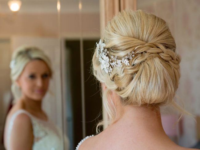 Wedding Hair Accessories: Your Guide to Bridal Hair Accessory Ideas bridal headpiece