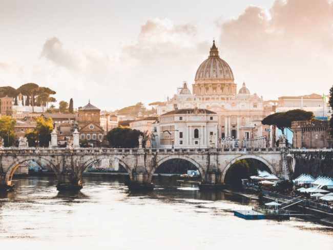 Last Minute Most Desirable Destinations for Valentine's Day! Rome